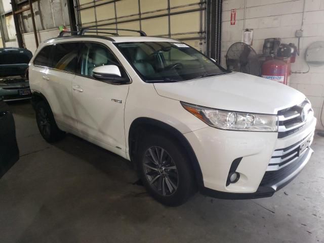 Photo 4 from auction – 2018 TOYOTA HIGHLANDER with VIN 5TDJGRFH7JS039670
