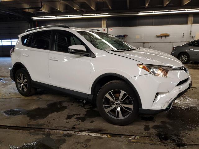 Photo 4 from auction – 2016 TOYOTA RAV4 XLE with VIN 2T3RFREV2GW486122