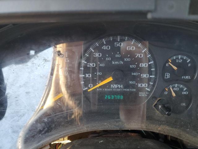 Photo 9 from auction – 2000 CHEVROLET SILVERADO with VIN 2GCEC19W3Y1326014