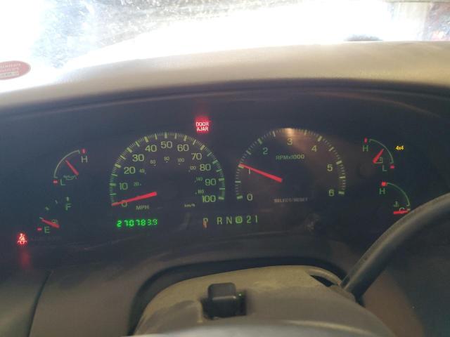 Photo 9 from auction – 2000 FORD F150 with VIN 2FTRX18L7YCA03392