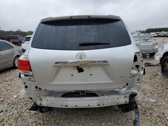 Foto 6 de la subasta – 2013 TOYOTA HIGHLANDER con VIN 5TDBK3EH1DS196455