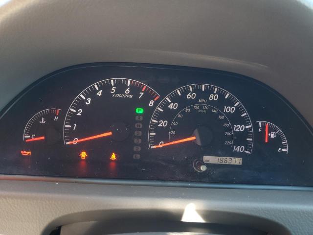 Photo 9 from auction – 2005 TOYOTA CAMRY LE with VIN 4T1BF30K45U099542