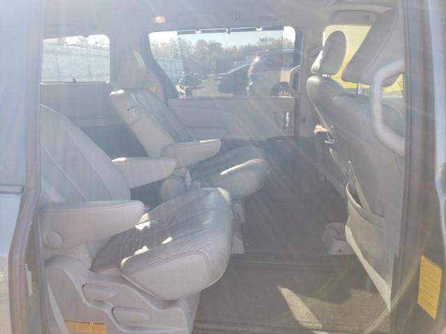 Photo 11 from auction – 2012 TOYOTA SIENNA XLE with VIN 5TDYK3DC2CS253227