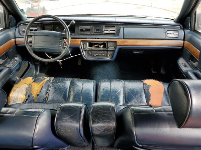 Photo 8 from auction – 1992 FORD CROWN VICT with VIN 2FACP74W8NX202048