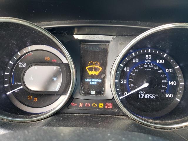 Photo 9 from auction – 2011 HYUNDAI SONATA HYB with VIN KMHEC4A46BA005704