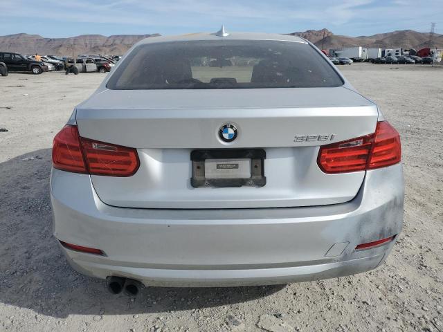 Photo 6 from auction – 2012 BMW 328 I SULE with VIN WBA3C1C58CF432805