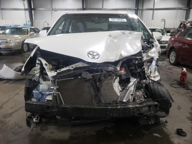 Photo 5 from auction – 2015 TOYOTA SIENNA XLE with VIN 5TDYK3DC2FS558747