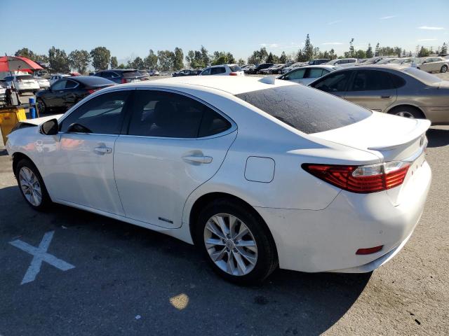 Photo 2 from auction – 2015 LEXUS ES 300H with VIN JTHBW1GG8F2094124