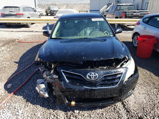 Zdjęcie 5 z aukcji – 2011 TOYOTA CAMRY BASE z VIN 4T1BF3EK0BU117913
