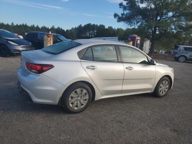 Photo 3 from auction – 2019 KIA RIO S with VIN 3KPA24AB2KE179836