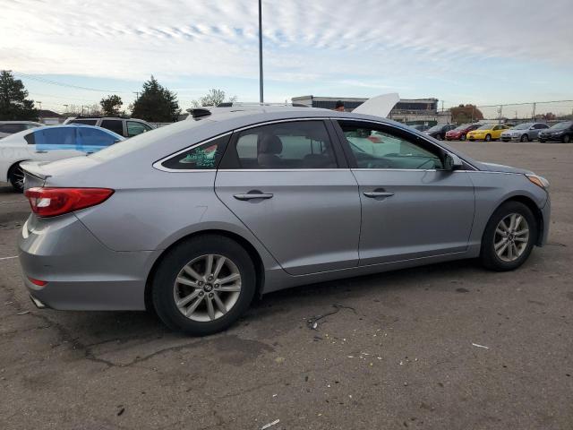 Photo 3 from auction – 2017 HYUNDAI SONATA SE with VIN 5NPE24AF5HH464703