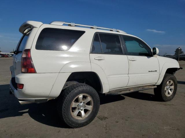Photo 3 from auction – 2004 TOYOTA 4RUNNER SR with VIN JTEBU14R648014385