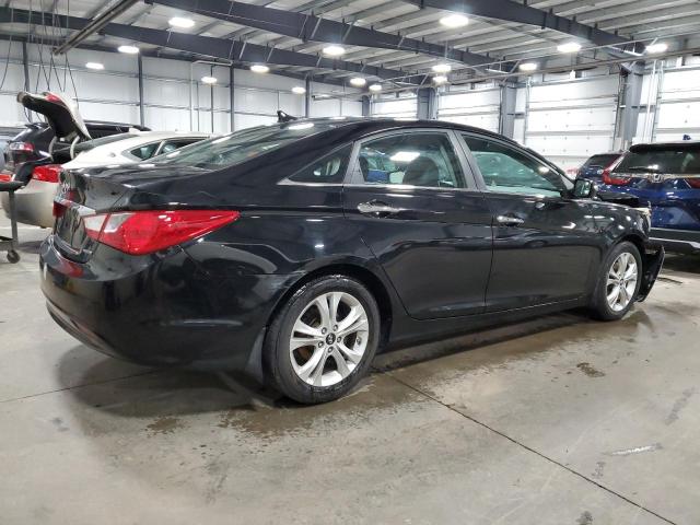 Photo 3 from auction – 2011 HYUNDAI SONATA SE with VIN 5NPEC4AC2BH106372