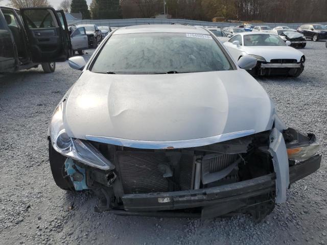 Photo 5 from auction – 2013 HYUNDAI SONATA SE with VIN 5NPEC4AB2DH697782