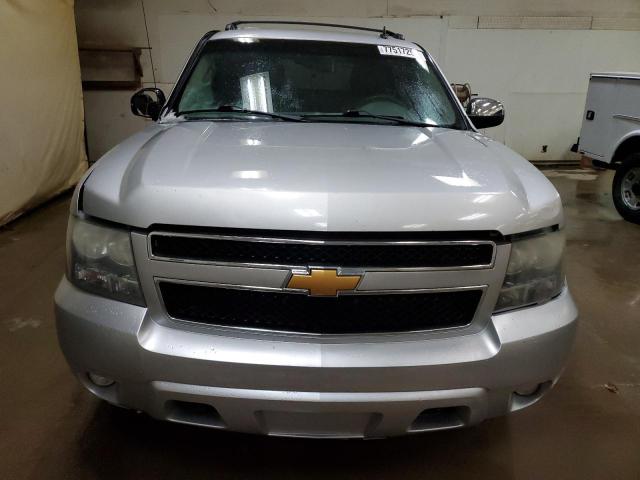 Photo 5 from auction – 2011 CHEVROLET AVALANCHE with VIN 3GNTKFE3XBG102831