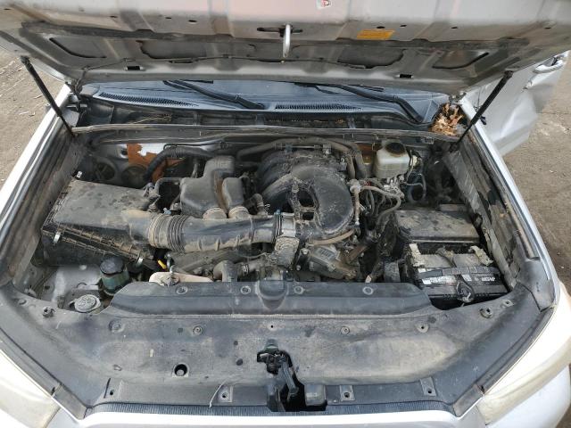 Photo 12 from auction – 2011 TOYOTA 4RUNNER SR with VIN JTEBU5JR1B5074715