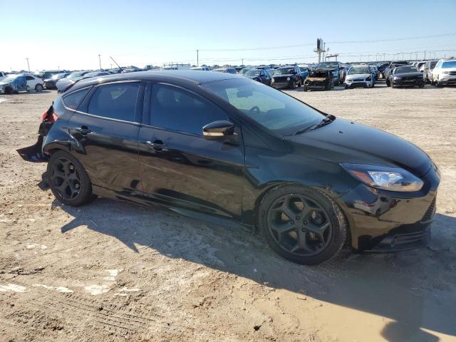 Photo 4 from auction – 2013 FORD FOCUS ST with VIN 1FADP3L90DL137894