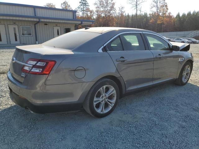 Photo 3 from auction – 2014 FORD TAURUS SEL with VIN 1FAHP2E95EG124058