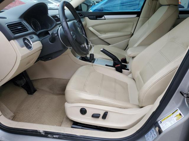 Photo 7 from auction – 2012 VOLKSWAGEN PASSAT SE with VIN 1VWBH7A39CC068753