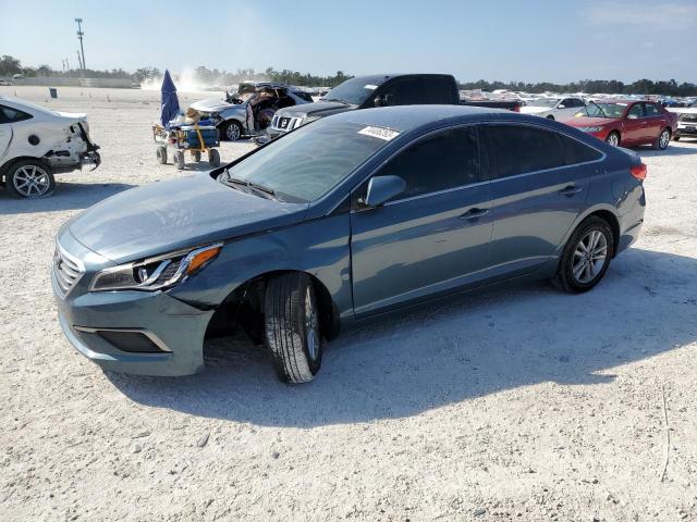HYUNDAI SONATA SE 2016 with VIN 5NPE24AF5GH296883 - Photo from auction