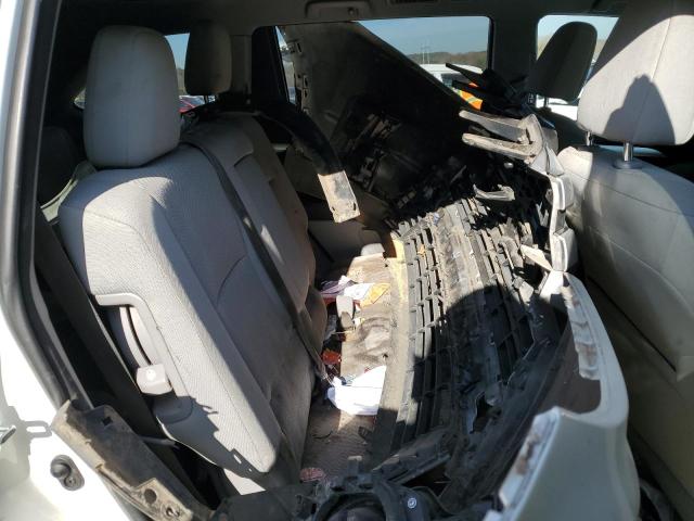 Photo 11 from auction – 2018 TOYOTA HIGHLANDER with VIN 5TDZARFH5JS040370