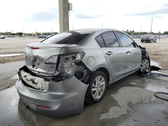 Photo 3 from auction – 2012 MAZDA 3 I with VIN JM1BL1V82C1617208