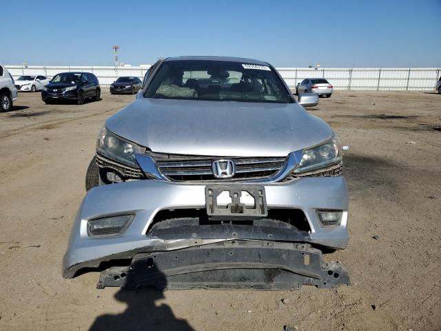 Photo 5 from auction – 2014 HONDA ACCORD with VIN 1HGCR2F73EA111471