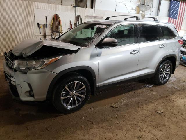 Photo 1 from auction – 2019 TOYOTA HIGHLANDER with VIN 5TDJZRFH4KS712197
