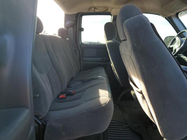 Photo 10 from auction – 2004 CHEVROLET SILVERADO with VIN 2GCEK19T141179890