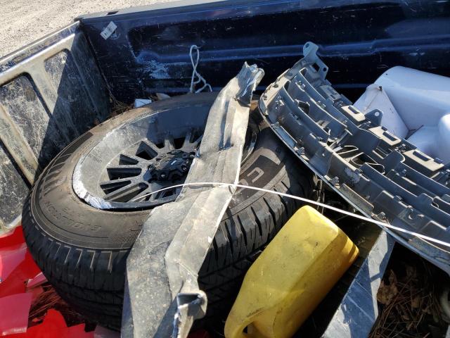 Photo 12 from auction – 2001 GMC NEW SIERRA with VIN 2GTEC19T811206091