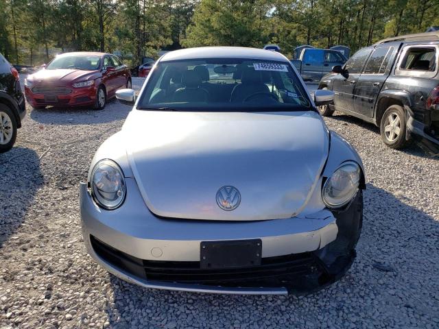 Photo 5 from auction – 2012 VOLKSWAGEN BEETLE with VIN 3VWJP7AT4CM604411