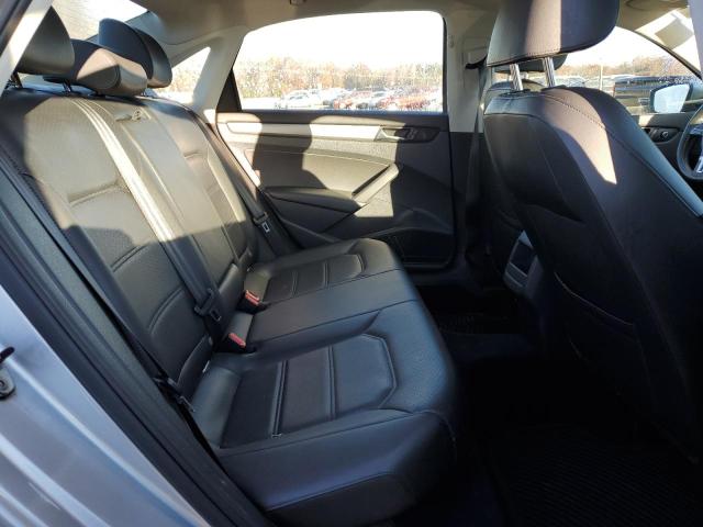 Photo 10 from auction – 2014 VOLKSWAGEN PASSAT S with VIN 1VWAT7A32EC099355