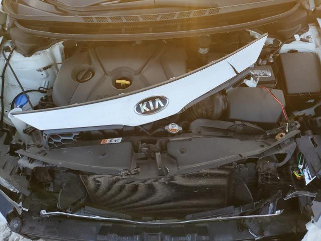 Photo 11 from auction – 2016 KIA FORTE LX with VIN KNAFK4A68G5593566