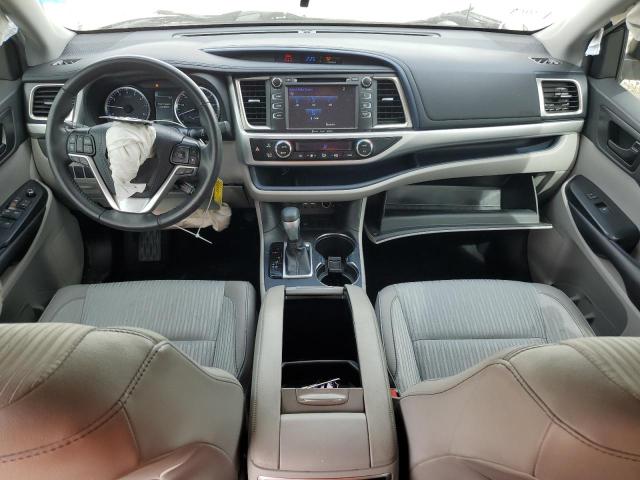 Photo 8 from auction – 2019 TOYOTA HIGHLANDER with VIN 5TDZZRFH9KS347731