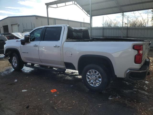 Photo 2 from auction – 2022 CHEVROLET SILVERADO with VIN 1GC4YPEY1NF265905