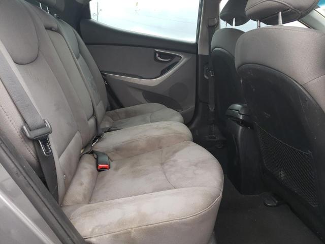 Photo 10 from auction – 2012 HYUNDAI ELANTRA GL with VIN 5NPDH4AEXCH079552