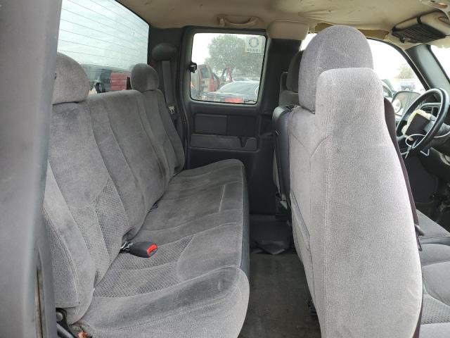 Photo 10 from auction – 2005 CHEVROLET SILVERADO with VIN 1GCEC19V45Z247669