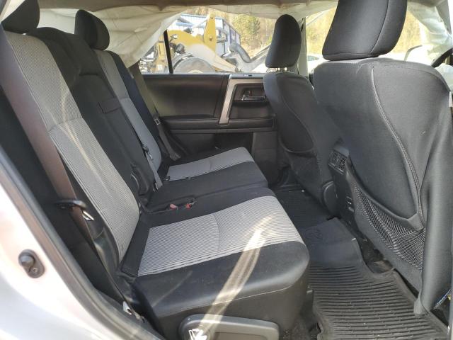 Photo 11 from auction – 2016 TOYOTA 4RUNNER SR with VIN JTEBU5JR5G5382350