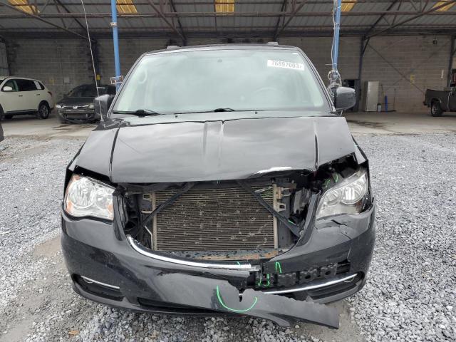 Photo 5 from auction – 2014 CHRYSLER TOWN & COU with VIN 2C4RC1BG9ER231491