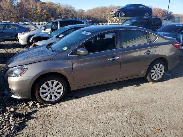 NISSAN SENTRA S 2016 with VIN 3N1AB7AP2GL679739 - Photo from auction