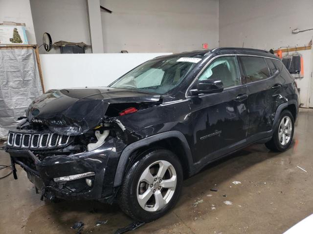 JEEP COMPASS LA 2019 with VIN 3C4NJCBB2KT840712 - Photo from auction