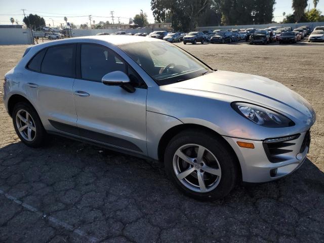 Photo 4 from auction – 2018 PORSCHE MACAN with VIN WP1AA2A58JLB10932