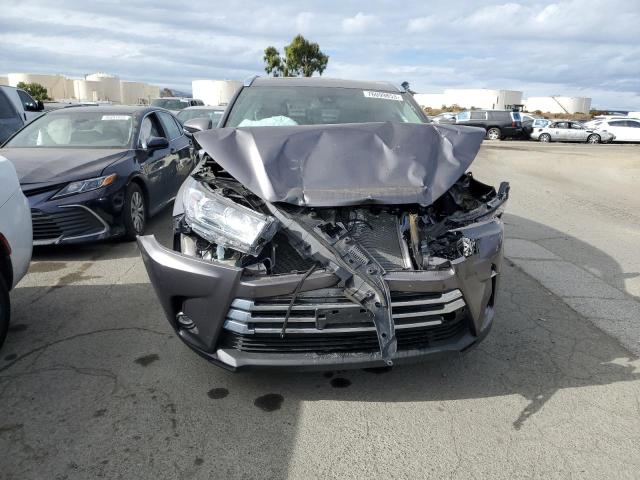 Photo 5 from auction – 2019 TOYOTA HIGHLANDER with VIN 5TDYZRFHXKS289379