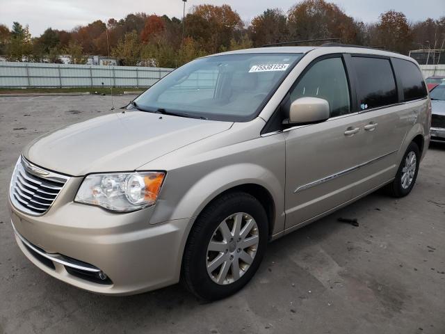 CHRYSLER TOWN & COU 2015 with VIN 2C4RC1BGXFR673150 - Photo from auction