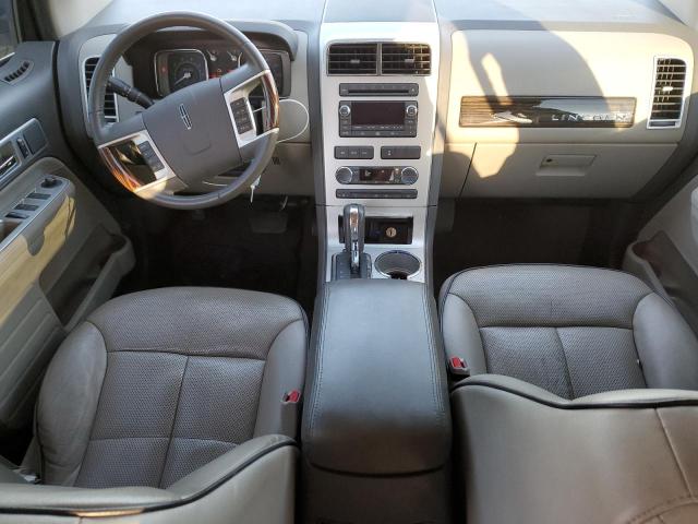 Photo 8 from auction – 2010 LINCOLN MKX with VIN 2LMDJ6JC6ABJ26437