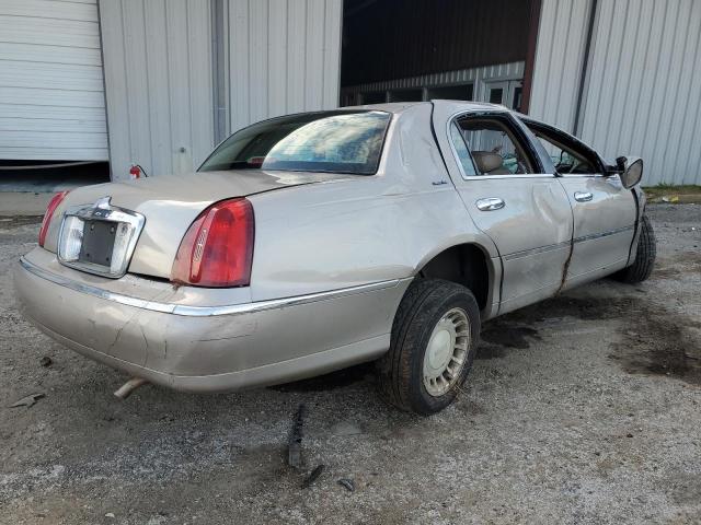 Photo 3 from auction – 2000 LINCOLN TOWN CAR E with VIN 1LNHM81W0YY831001