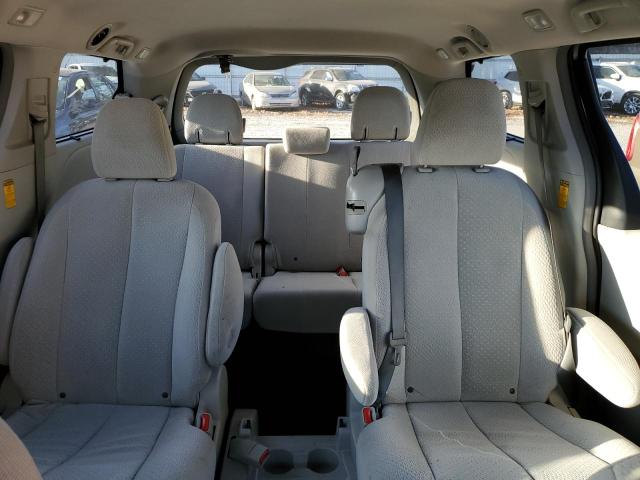 Photo 10 from auction – 2014 TOYOTA SIENNA LE with VIN 5TDKK3DC1ES521774