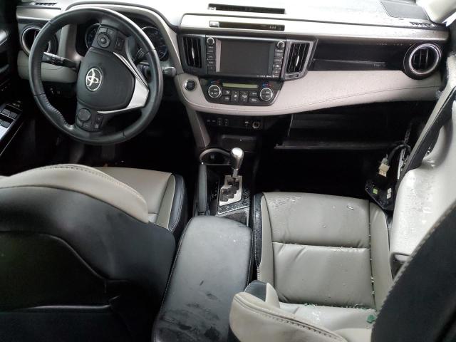 Photo 8 from auction – 2017 TOYOTA RAV4 LIMIT with VIN 2T3YFREV1HW336287