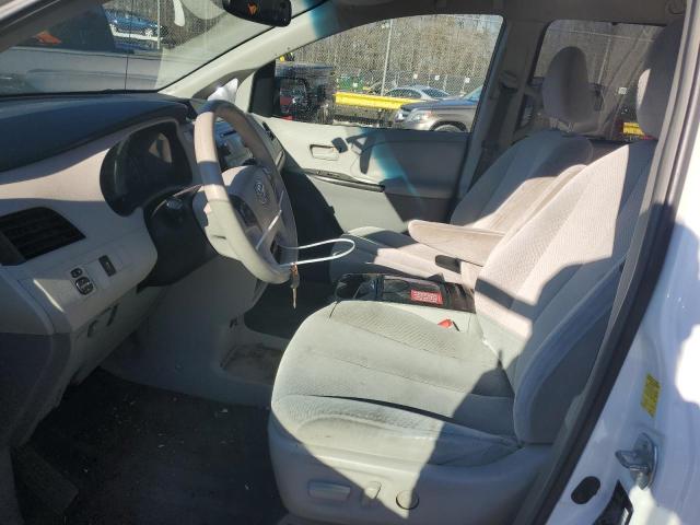 Photo 7 from auction – 2011 TOYOTA SIENNA LE with VIN 5TDKK3DC4BS011379