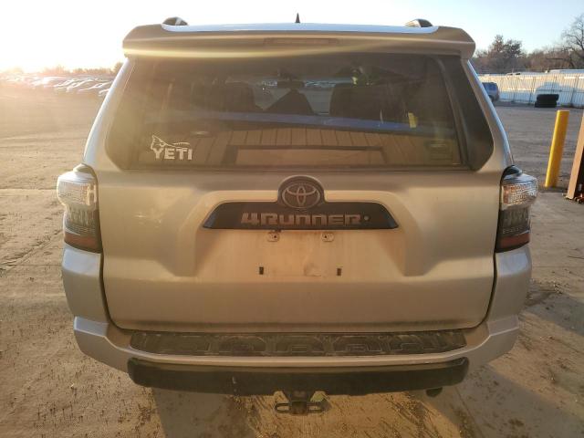 Photo 6 from auction – 2014 TOYOTA 4RUNNER SR with VIN JTEBU5JR3E5180345